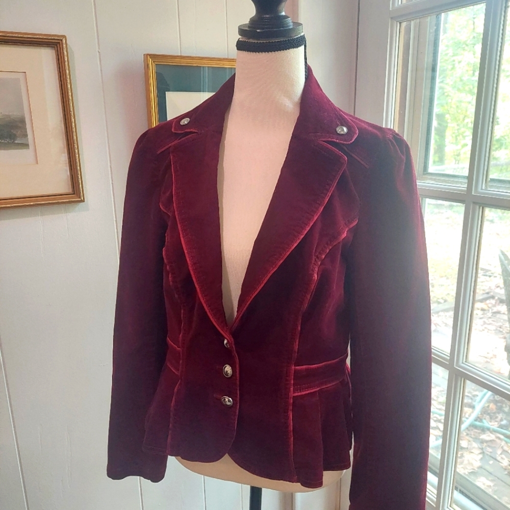 White house black market velvet jacket